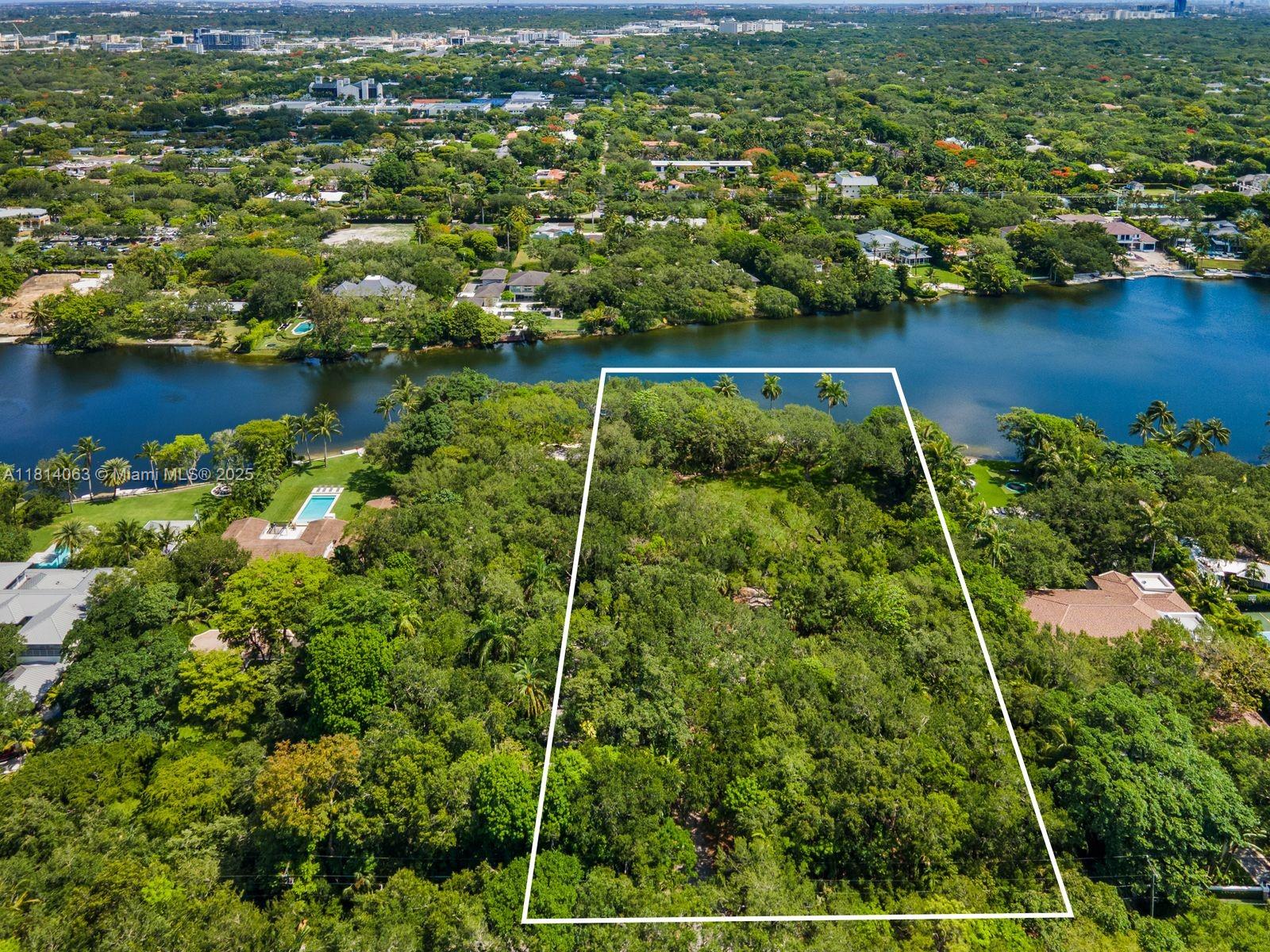 5355 Hammock Dr, Coral Gables, Florida 33156, ,Land/boat Docks,For Sale,HAMMOCK LAKE NO 2,Hammock Dr,A11814063