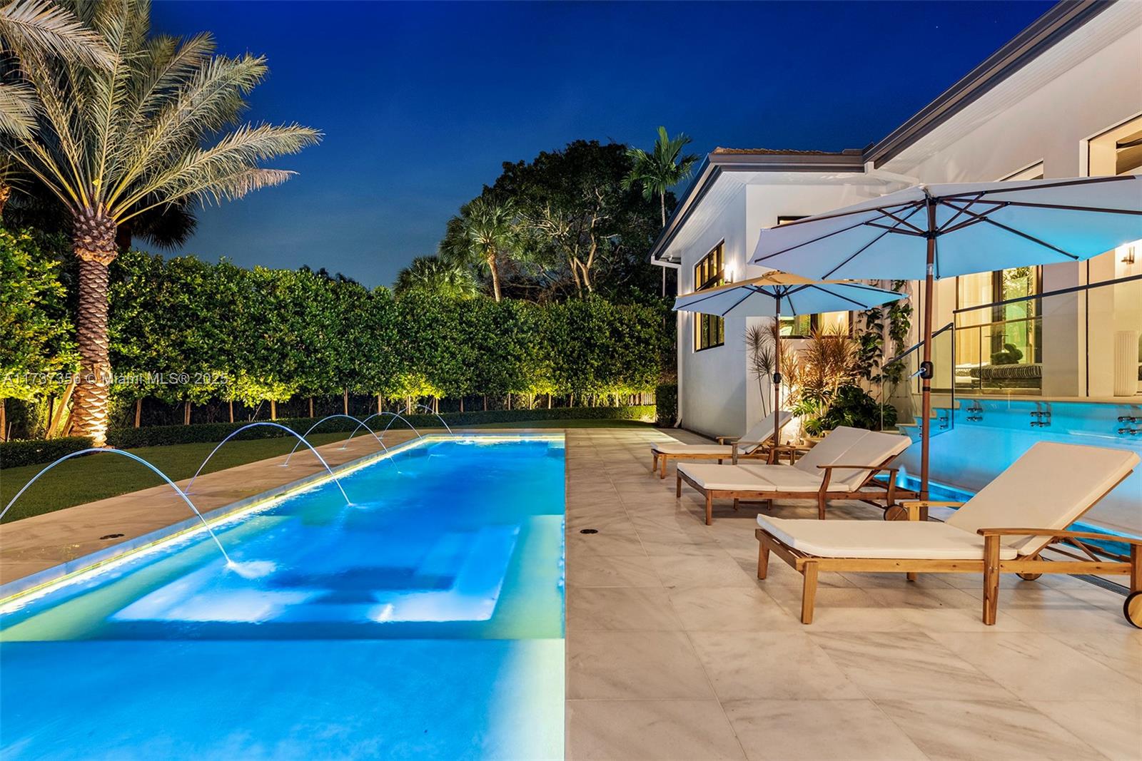 7222 Monaco St, Coral Gables, Florida 33143, 6 Bedrooms Bedrooms, ,7 BathroomsBathrooms,Residential,Sold,COCOPLUM SEC 1,Monaco St,A11737356
