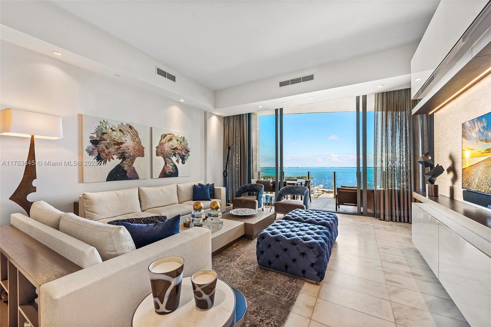 2821 Bayshore Dr, Miami, Florida 33133, 3 Bedrooms Bedrooms, ,3 BathroomsBathrooms,Residential,For Sale,PARK GROVE,Bayshore Dr,A11753645