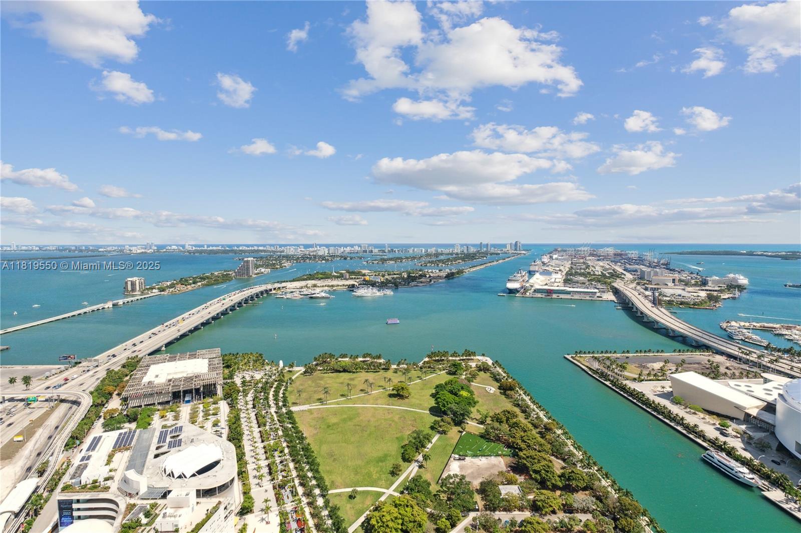 1000 Biscayne Blvd, Miami, Florida 33132, 4 Bedrooms Bedrooms, ,5 BathroomsBathrooms,Residential,For Sale,ONE THOUSAND MUSEUM,Biscayne Blvd,A11819550