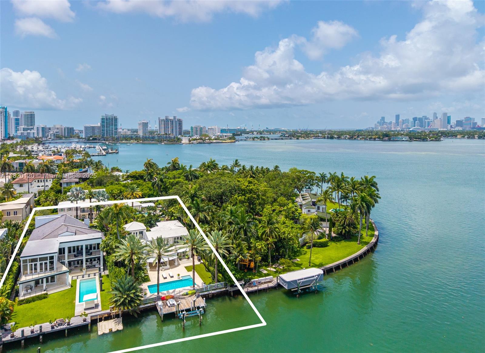 1839 24th St, Miami Beach, Florida 33140, 5 Bedrooms Bedrooms, ,4 BathroomsBathrooms,Residential,For Sale,SUNSET ISLANDS-ISLAND NO,24th St,A11820120