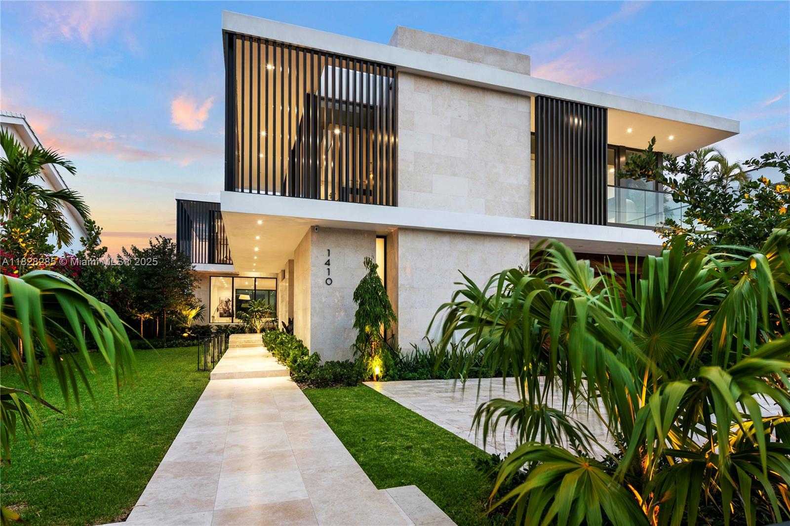 1410 Biscayne Point Rd, Miami Beach, Florida 33141, 6 Bedrooms Bedrooms, ,7 BathroomsBathrooms,Residential,For Sale,BISCAYNE POINT,Biscayne Point Rd,A11828285