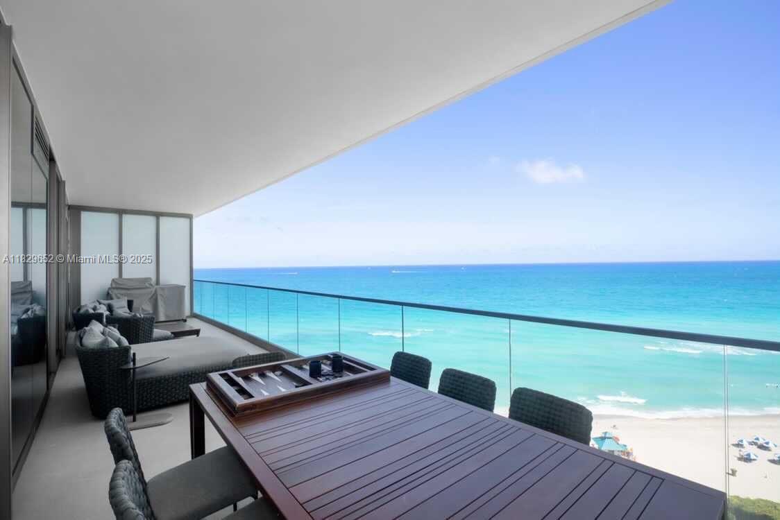 18975 Collins Ave, Sunny Isles Beach, Florida 33160, 4 Bedrooms Bedrooms, ,5 BathroomsBathrooms,Residential,For Sale,Armani,Collins Ave,A11829652