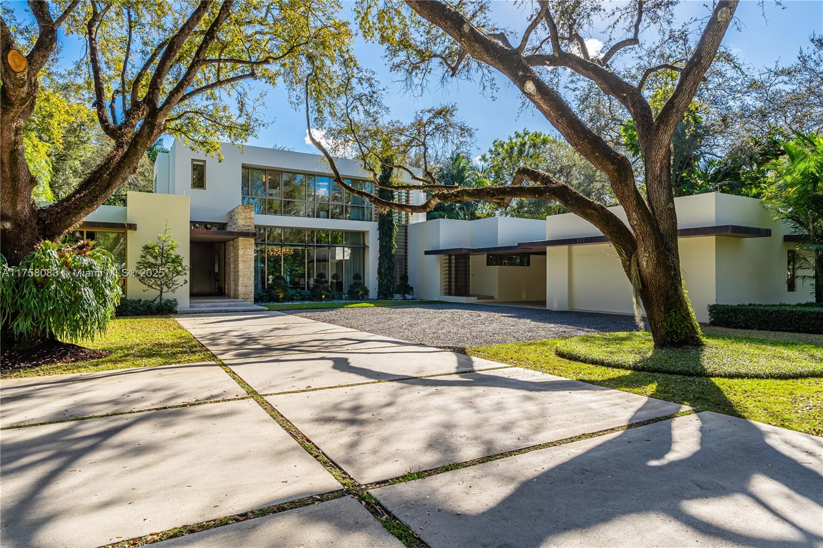5490 Hammock Dr, Coral Gables, Florida 33156, 8 Bedrooms Bedrooms, ,7 BathroomsBathrooms,Residential,Sold,AVOCADO LAND CO SEC 6,Hammock Dr,A11758083