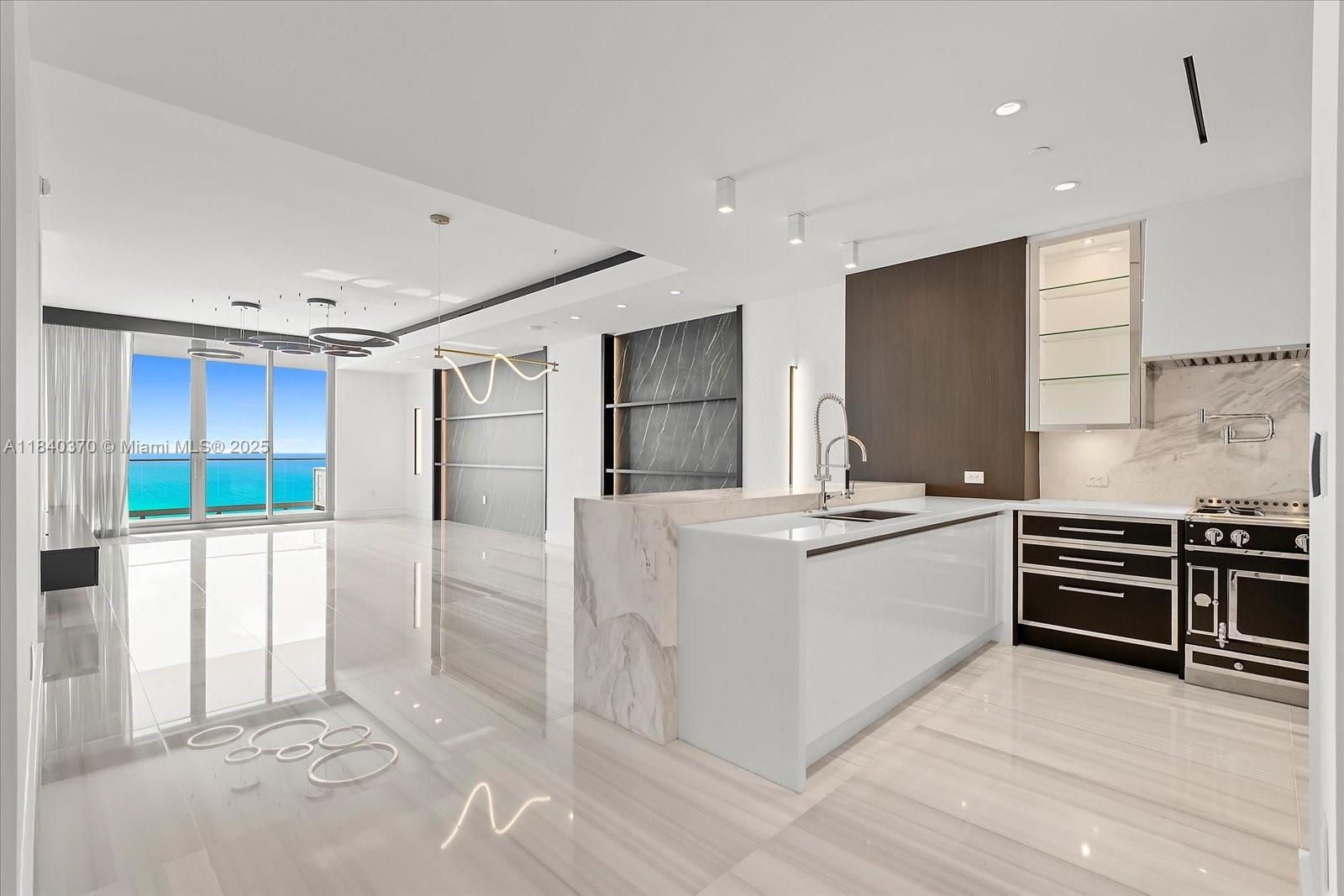 17901 Collins Ave, Sunny Isles Beach, Florida 33160, 4 Bedrooms Bedrooms, ,5 BathroomsBathrooms,Residential Lease,For Rent,777 VIA ACQUALINA CONDO,Collins Ave,A11840370