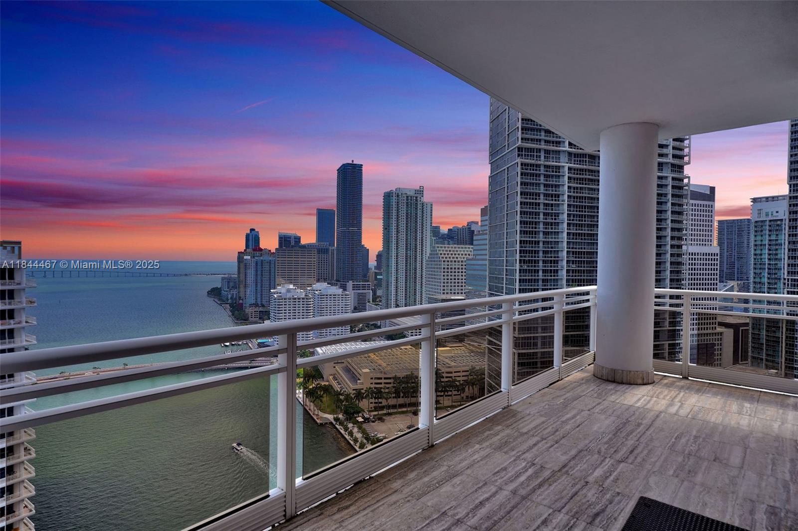 901 Brickell Key Blvd, Miami, Florida 33131, 3 Bedrooms Bedrooms, ,3 BathroomsBathrooms,Residential Lease,For Rent,CARBONELL CONDO,Brickell Key Blvd,A11844467