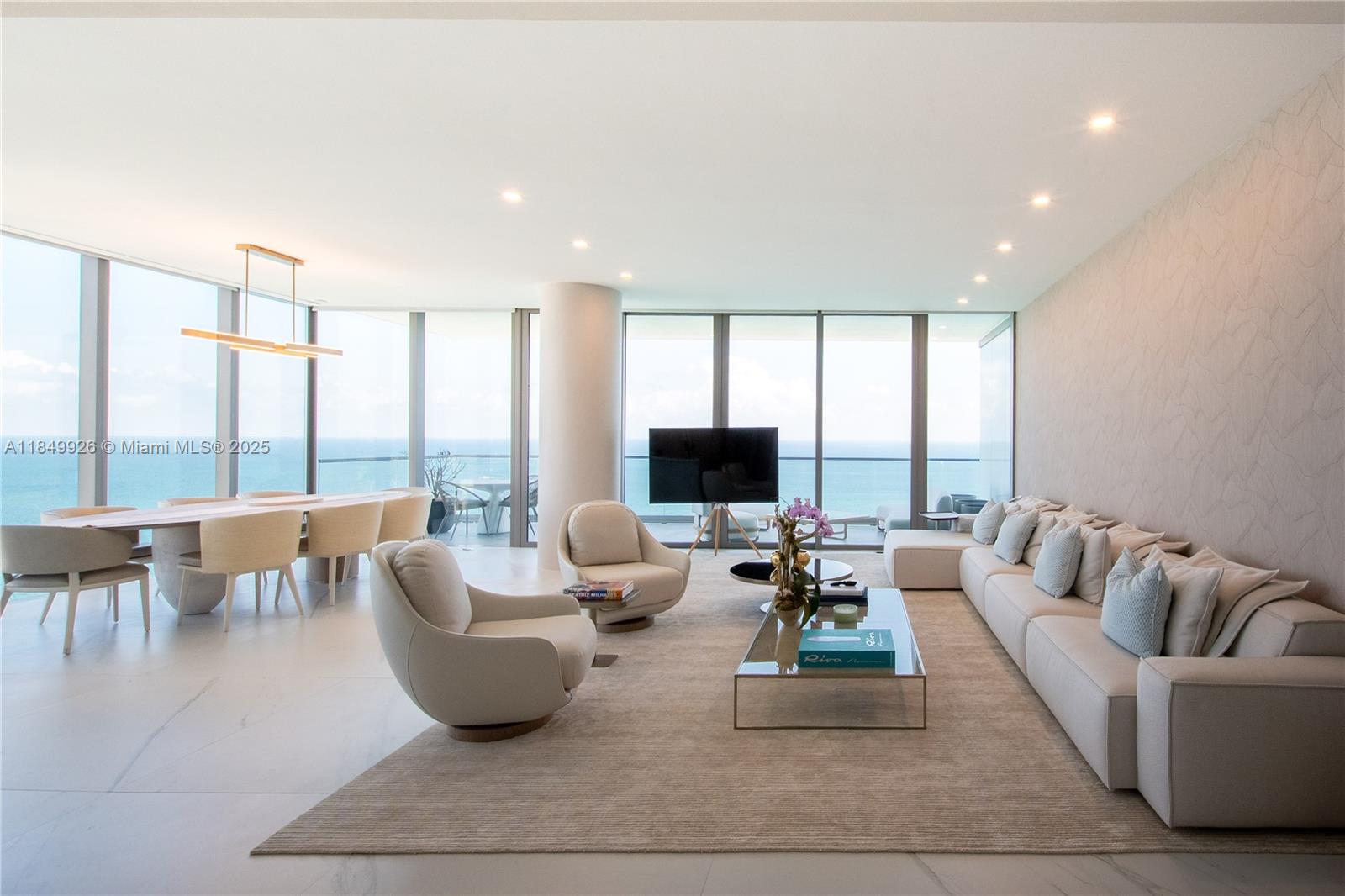 2000 Ocean Dr, Hallandale Beach, Florida 33009, 3 Bedrooms Bedrooms, ,3 BathroomsBathrooms,Residential Lease,For Rent,2000 OCEAN CONDO,Ocean Dr,A11849926