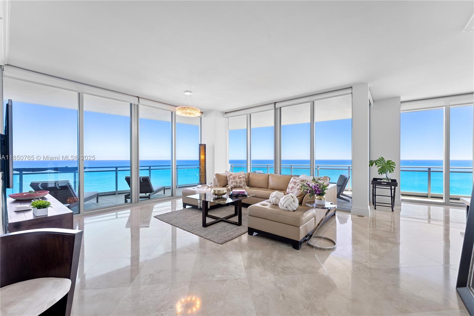 10295 Collins Ave, Bal Harbour, Florida 33154, 3 Bedrooms Bedrooms, ,3 BathroomsBathrooms,Residential Lease,For Rent,10295 COLLINS AVE RESDNTA,Collins Ave,A11850765