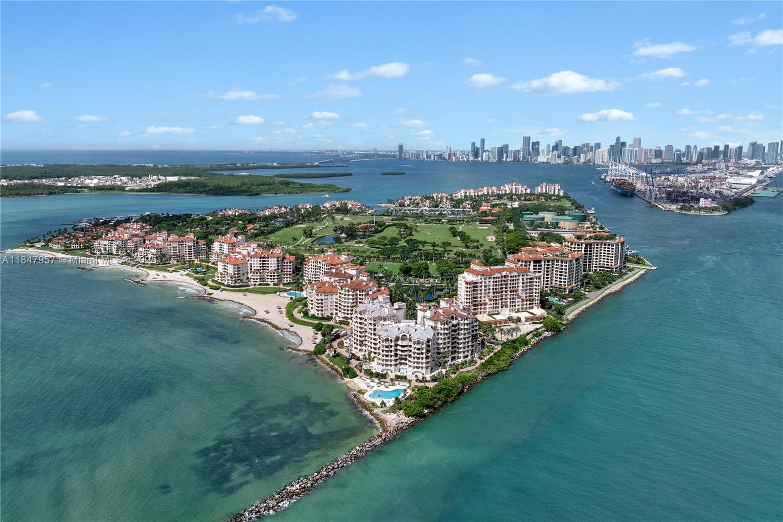 7023 Fisher Island Dr, Miami Beach, Florida 33109, 4 Bedrooms Bedrooms, ,4 BathroomsBathrooms,Residential,For Sale,Palazzo Del Sol,Fisher Island Dr,A11847957