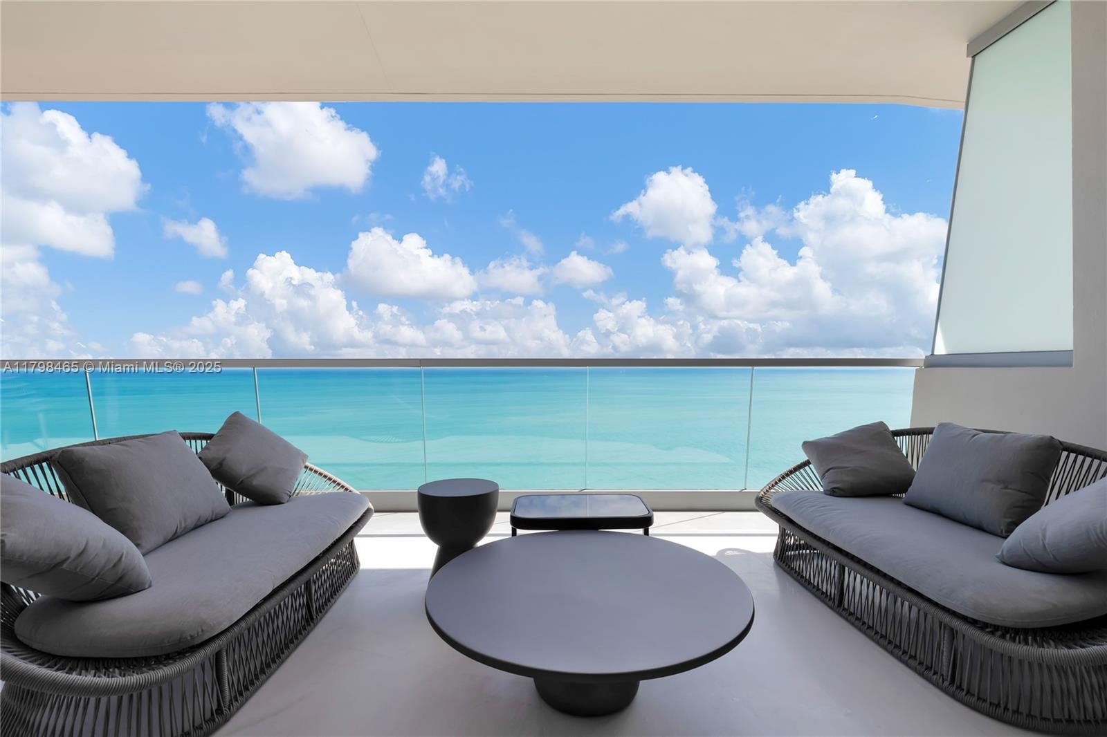 18501 Collins Ave, Sunny Isles Beach, Florida 33160, 3 Bedrooms Bedrooms, ,4 BathroomsBathrooms,Residential Lease,For Rent,NORTH BISCAYNE BEACH AMEN,Collins Ave,A11798465