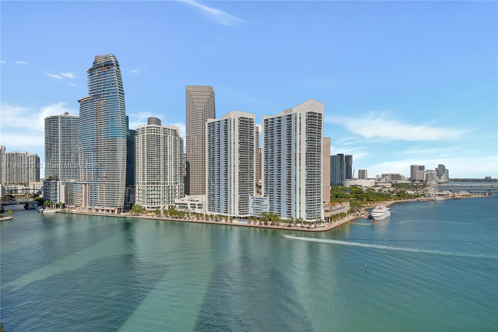 848 Brickell Key Dr, Miami, Florida 33131, 3 Bedrooms Bedrooms, ,3 BathroomsBathrooms,Residential,For Sale,Three Tequesta Point,Brickell Key Dr,A11852370