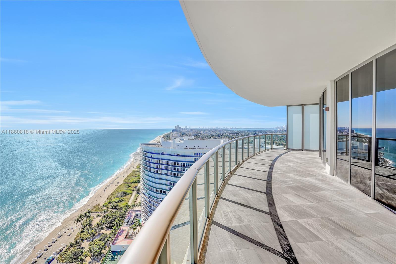 9703 Collins Ave, Bal Harbour, Florida 33154, 3 Bedrooms Bedrooms, ,3 BathroomsBathrooms,Residential Lease,For Rent,BAL HARBOUR CENTER CONDO,Collins Ave,A11860816
