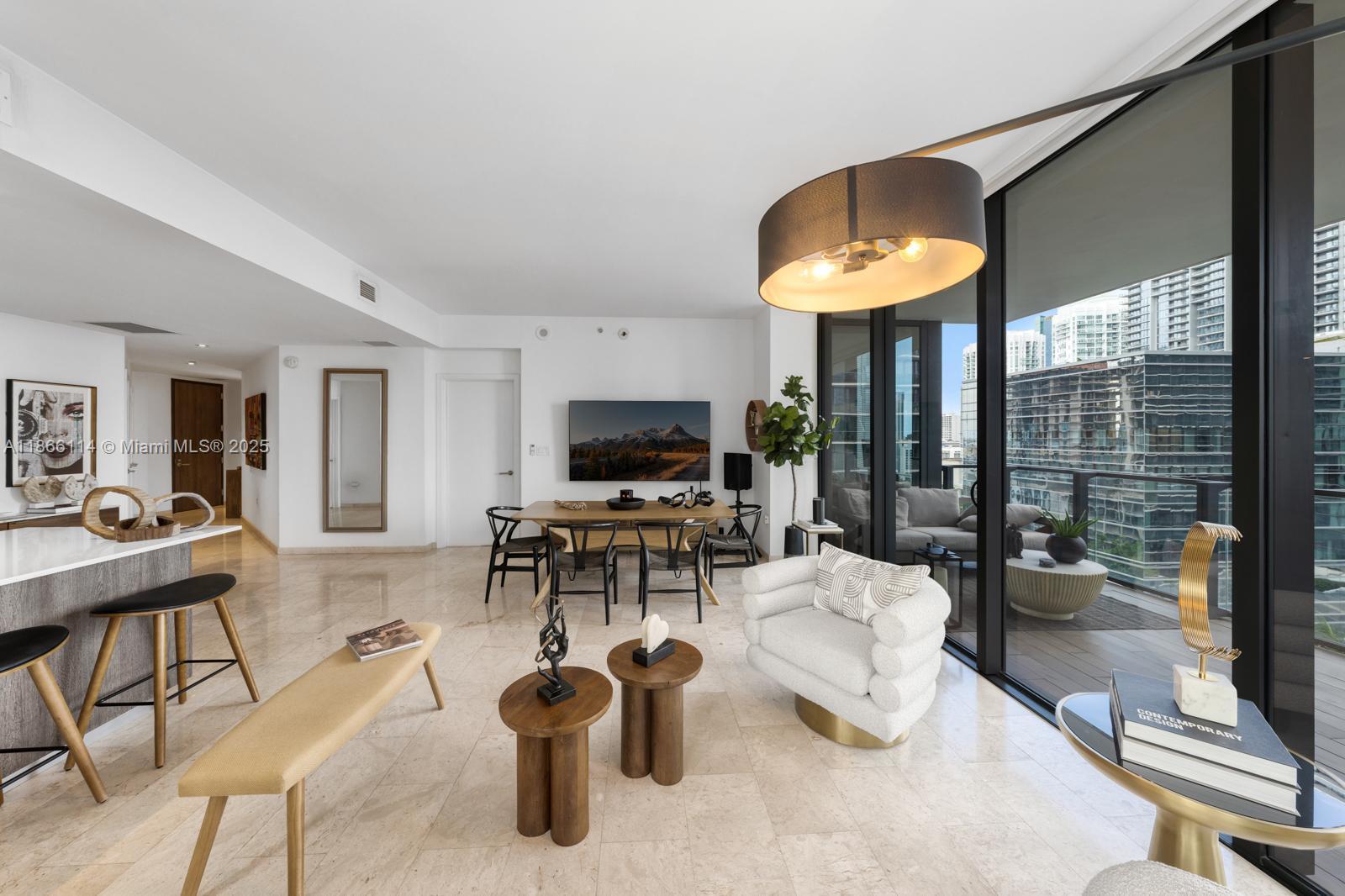 88 7th, Miami, Florida 33130, 2 Bedrooms Bedrooms, ,2 BathroomsBathrooms,Residential Lease,For Rent,7th,A11866114