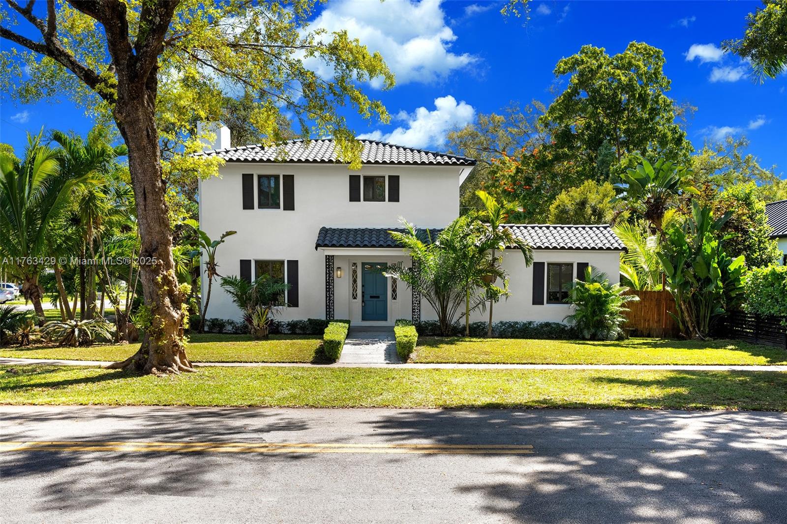 390 93 ST, Miami Shores, Florida 33138, 4 Bedrooms Bedrooms, ,5 BathroomsBathrooms,Residential,Sold,MIAMI SHORES SEC 1 AMD,93 ST,A11763429