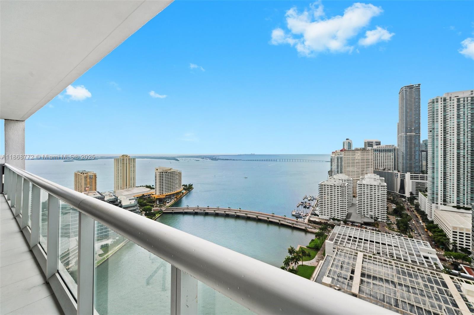 495 Brickell Ave, Miami, Florida 33131, 3 Bedrooms Bedrooms, ,2 BathroomsBathrooms,Residential Lease,For Rent,ICON BRICKELL NO TWO,Brickell Ave,A11868772