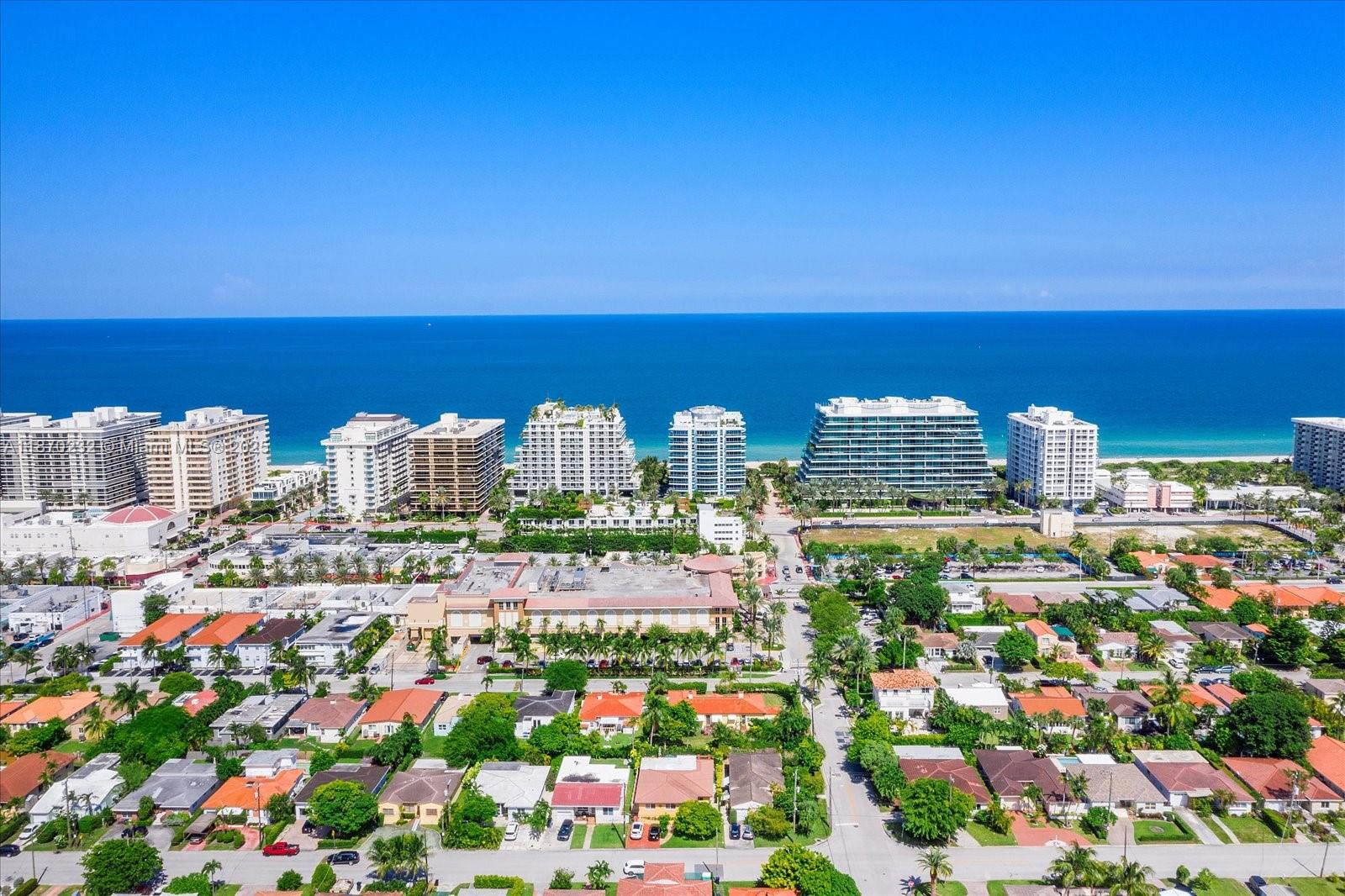 9424 - 9432 Carlyle Ave, Surfside, Florida 33154, 6 Bedrooms Bedrooms, ,4 BathroomsBathrooms,Residential,For Sale,ALTOS DEL MAR #6,Carlyle Ave,A11870232