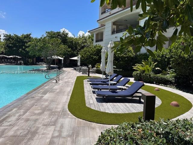 6800 Fisher Island Dr, Miami Beach, Florida 33109, 3 Bedrooms Bedrooms, ,3 BathroomsBathrooms,Residential,For Sale,Palazzo Del Luna,Fisher Island Dr,A11875152