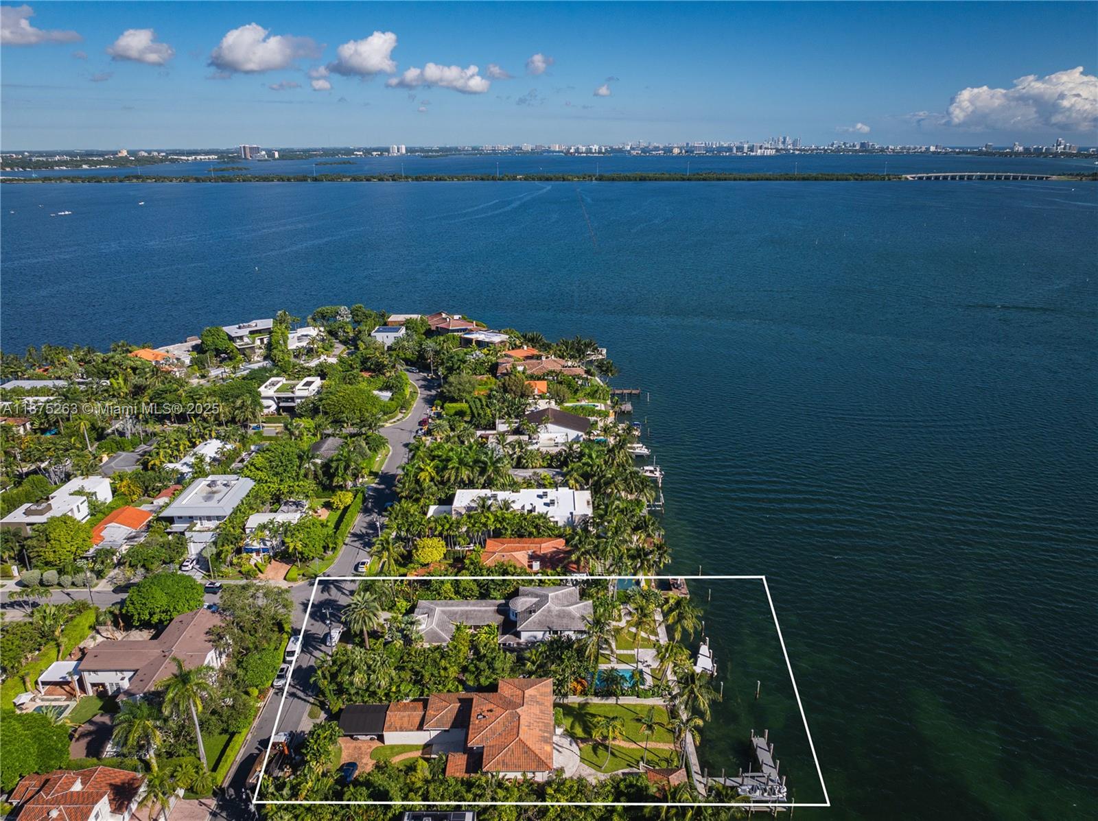 617/625 Dilido Dr, Miami Beach, Florida 33139, 10 Bedrooms Bedrooms, ,11 BathroomsBathrooms,Residential Lease,For Rent,DI LIDO ISLAND,Dilido Dr,A11875263 617/625 Dilido Dr, Miami Beach, Florida 33139, 10 Bedrooms Bedrooms, ,11 BathroomsBathrooms,Residential Lease,For Rent,DI LIDO ISLAND,Dilido Dr,A11875263