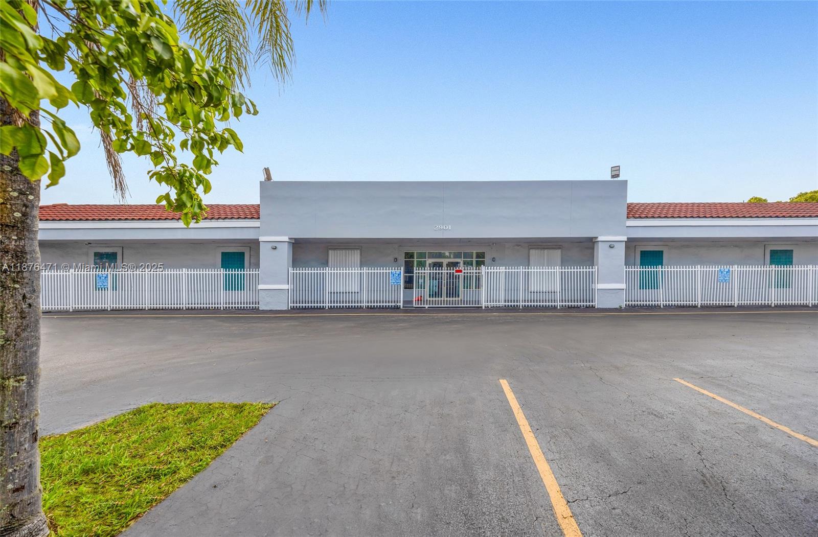2901 17th Ave, Miami, Florida 33142, ,Commercial Sale,For Sale,17th Ave,A11876471