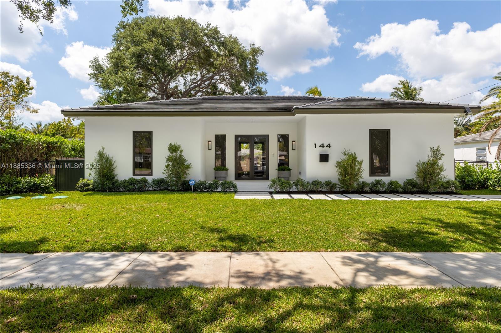 144 110th St, Miami Shores, Florida 33168, 4 Bedrooms Bedrooms, ,3 BathroomsBathrooms,Residential,Sold,MIAMI SHORES EXTENSION,110th St,A11885336