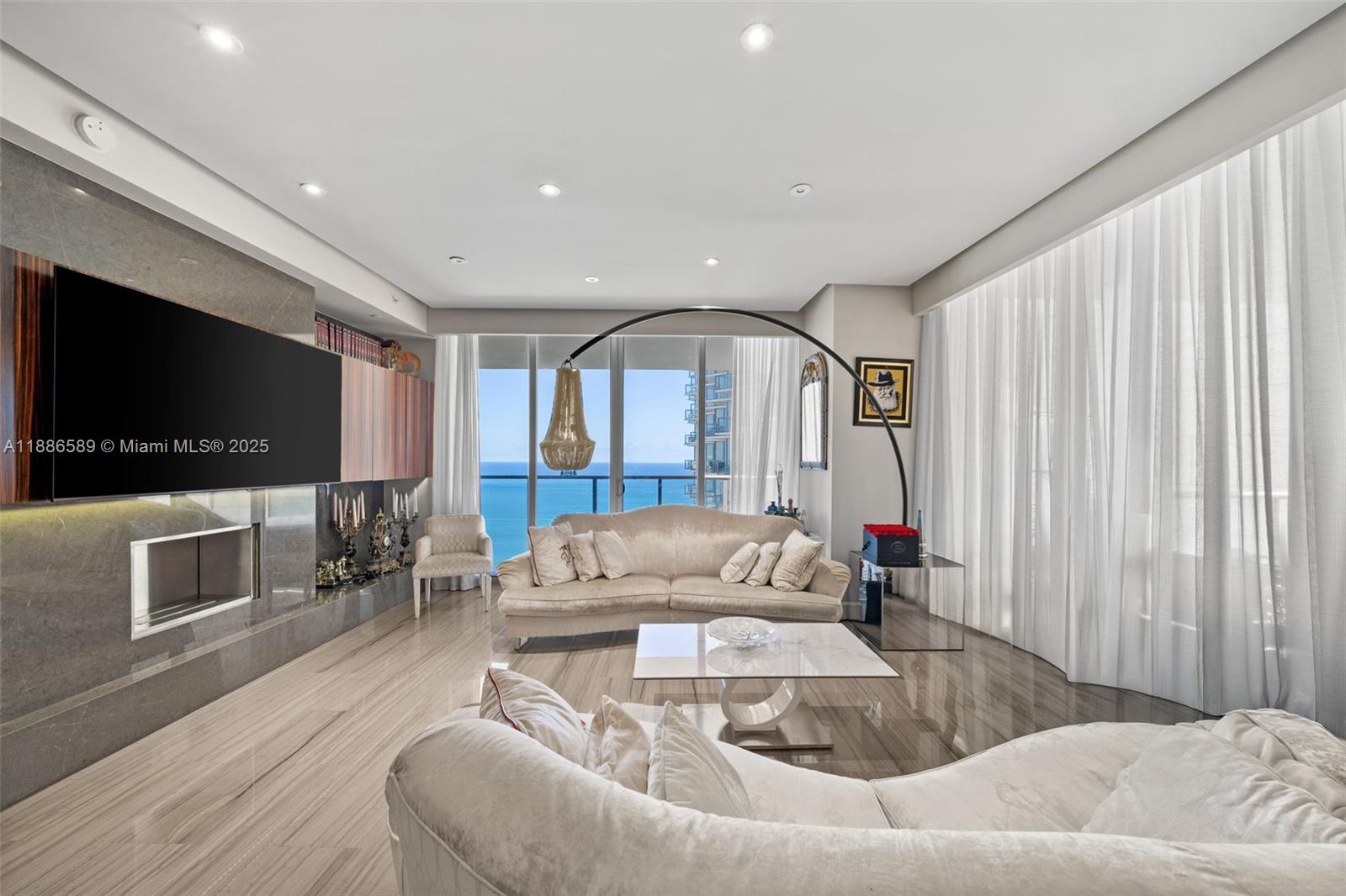 9705 Collins Ave, Bal Harbour, Florida 33154, 2 Bedrooms Bedrooms, ,2 BathroomsBathrooms,Residential,For Sale,St. Regis Bal Harbour,Collins Ave,A11886589