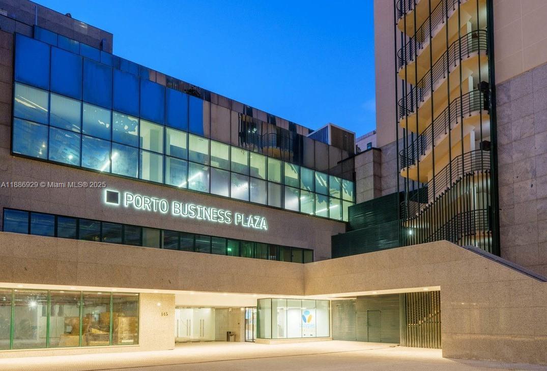 290 Rua de Santos Pousada, 4300, ,Commercial Sale,For Sale,Rua de Santos Pousada,A11886929