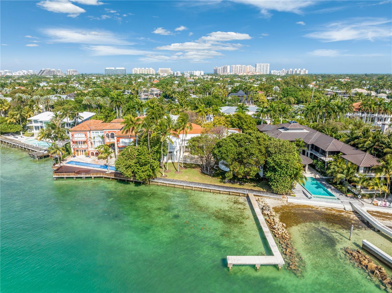 5 Harbor Pt, Key Biscayne, Florida 33149, 3 Bedrooms Bedrooms, ,4 BathroomsBathrooms,Residential,Sold,MATHESON ESTATES,Harbor Pt,A11774618