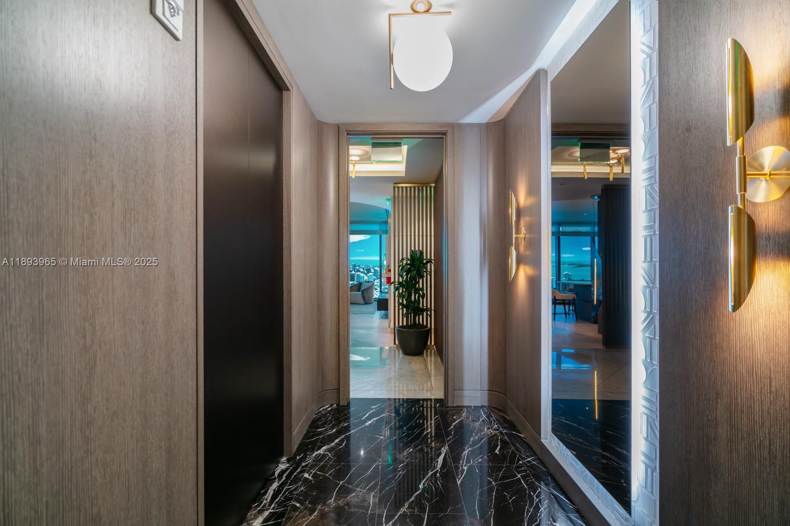 300 Biscayne Blvd, Miami, Florida 33132, 3 Bedrooms Bedrooms, ,3 BathroomsBathrooms,Residential,For Sale,Waldorf Astoria Miami Res,Biscayne Blvd,A11893965