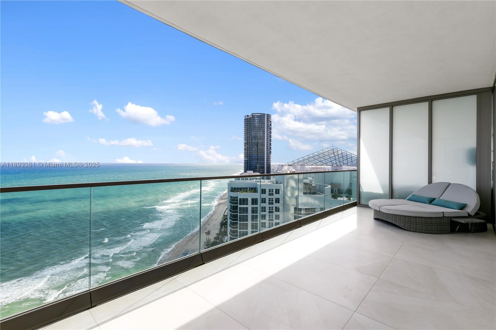 18975 Collins Ave, Sunny Isles Beach, Florida 33160, 4 Bedrooms Bedrooms, ,5 BathroomsBathrooms,Residential,For Sale,Residences by Armani Casa,Collins Ave,A11893381