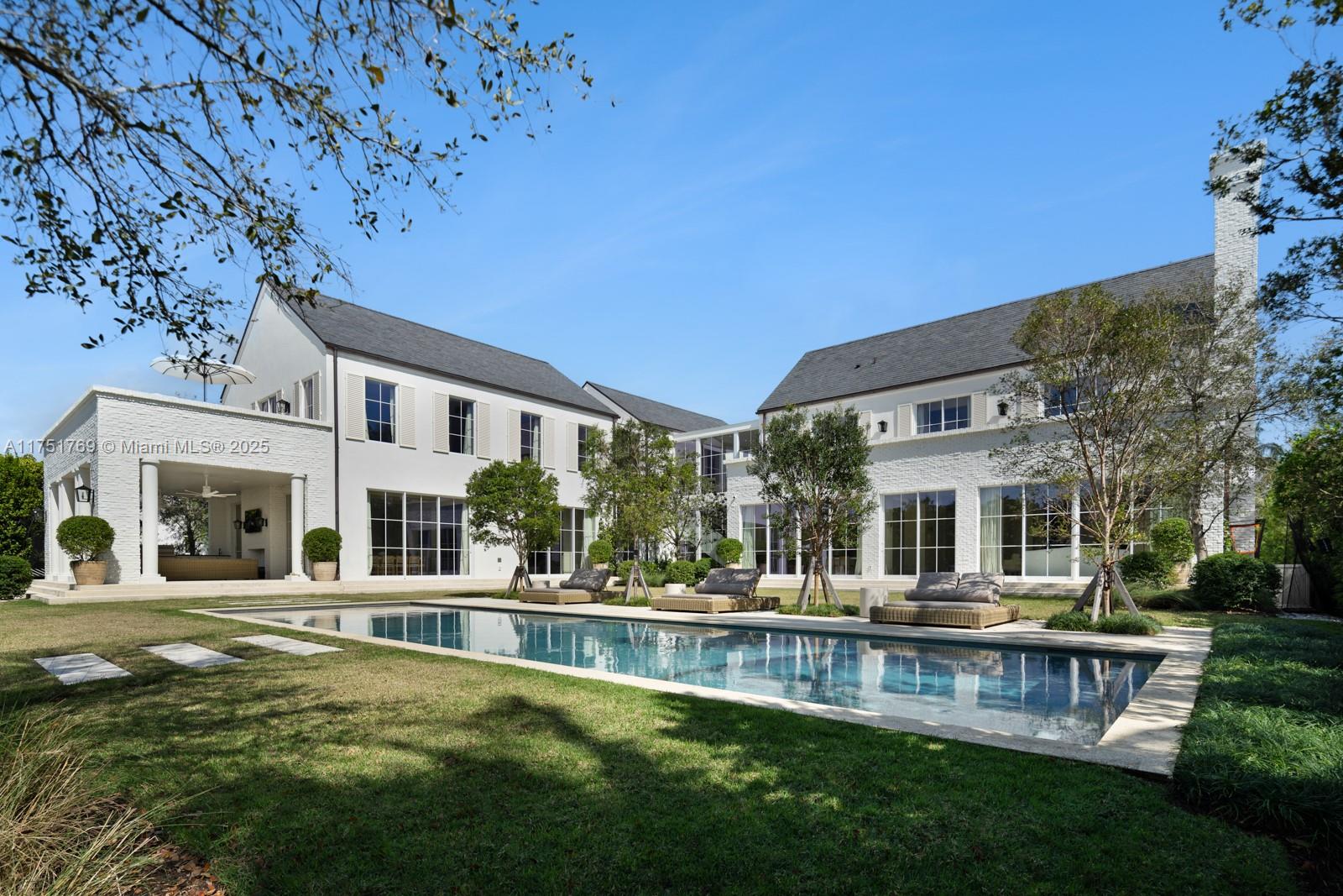 9330 Gallardo St, Coral Gables, Florida 33156, 6 Bedrooms Bedrooms, ,6 BathroomsBathrooms,Residential,Sold,OLD CUTLER BAY SEC 3,Gallardo St,A11751769