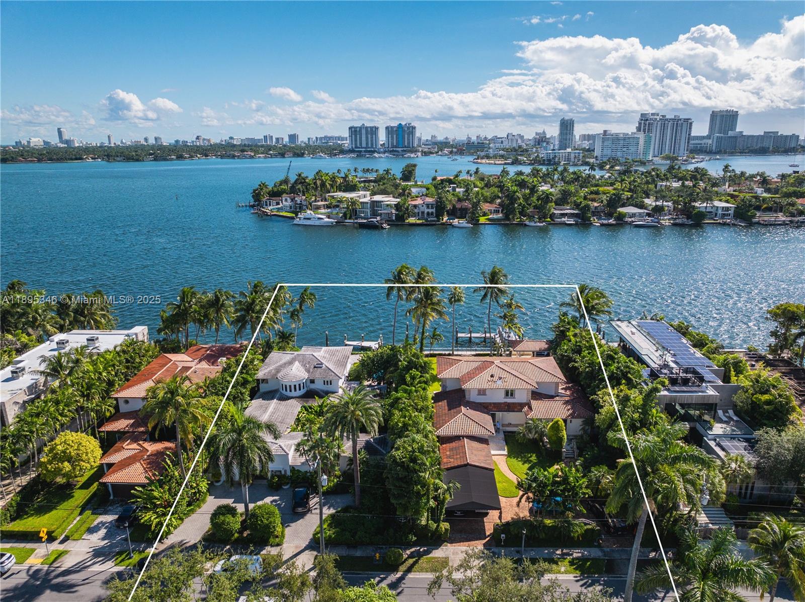 617/625 Dilido Dr, Miami Beach, Florida 33139, 10 Bedrooms Bedrooms, ,11 BathroomsBathrooms,Residential,For Sale,DI LIDO ISLAND,Dilido Dr,A11895346