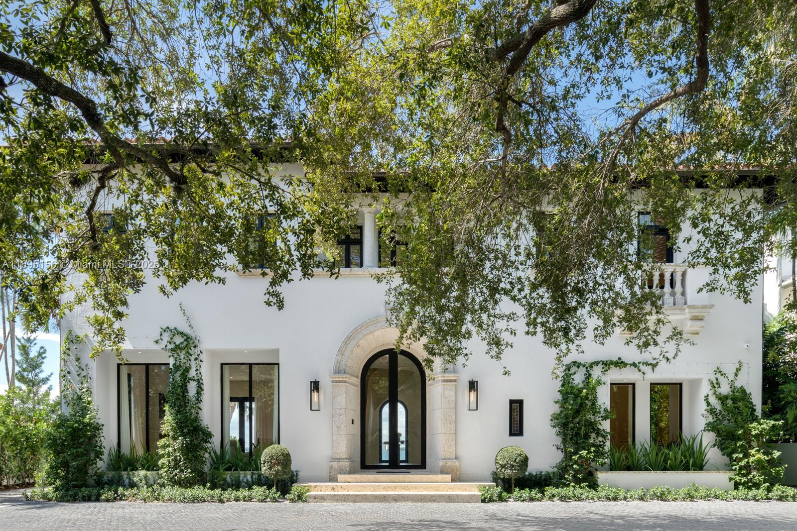 5300 Bay Rd, Miami Beach, Florida 33140, 7 Bedrooms Bedrooms, ,7 BathroomsBathrooms,Residential,For Sale,LA GORCE GOLF SUB,Bay Rd,A11895156