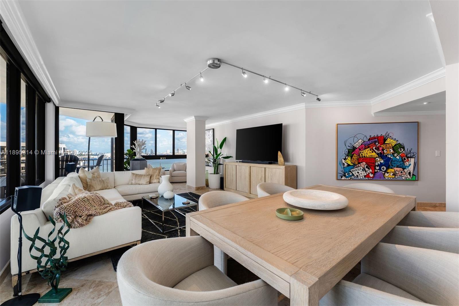 520 Brickell Key Dr, Miami, Florida 33131, 3 Bedrooms Bedrooms, ,3 BathroomsBathrooms,Residential Lease,For Rent,BRICKELL KEY ONE CONDO,Brickell Key Dr,A11895314