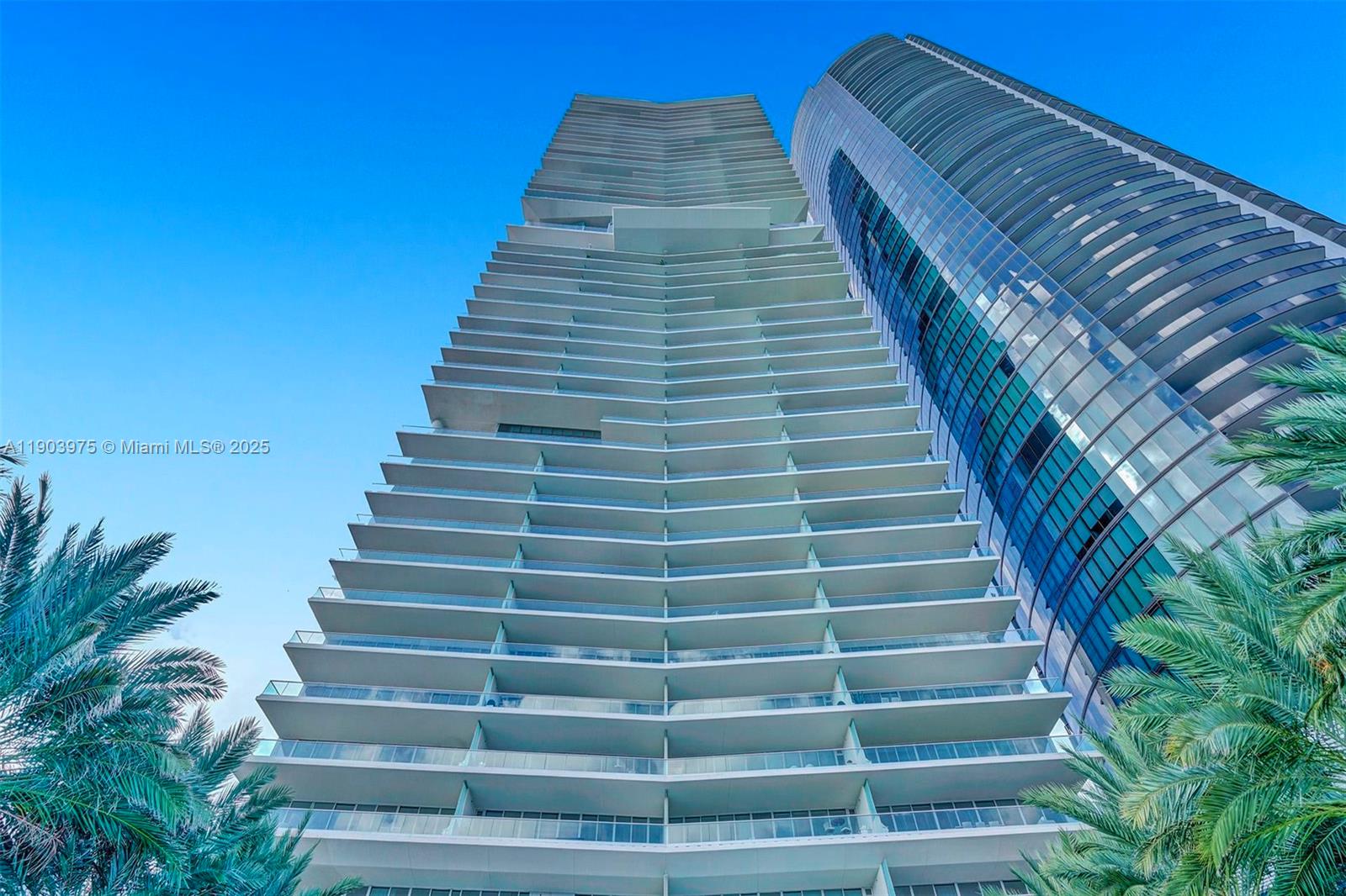 18501 Collins Ave, Sunny Isles Beach, Florida 33160, 3 Bedrooms Bedrooms, ,4 BathroomsBathrooms,Residential,For Sale,Turnberry Ocean Club,Collins Ave,A11903975