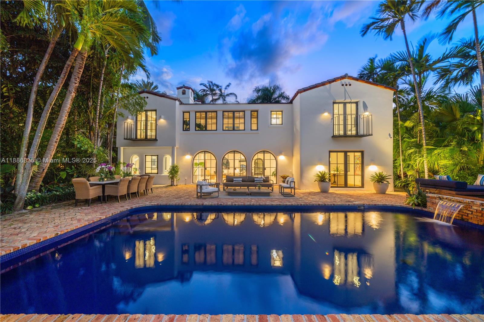 6065 Pine Tree Dr, Miami Beach, Florida 33140, 5 Bedrooms Bedrooms, ,4 BathroomsBathrooms,Residential,For Sale,BEACH VIEW ADDN,Pine Tree Dr,A11886835