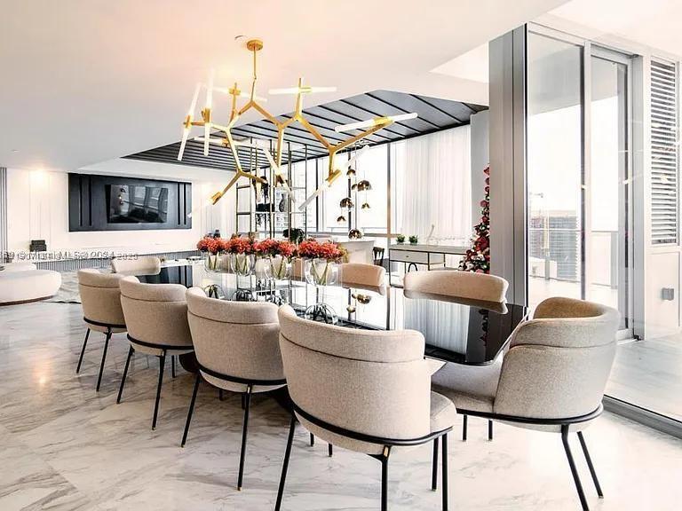 851 1st Ave, Miami, Florida 33132, 5 Bedrooms Bedrooms, ,5 BathroomsBathrooms,Residential,For Sale,PARAMOUNT MIAMI WORLDCENT,1st Ave,A11907124