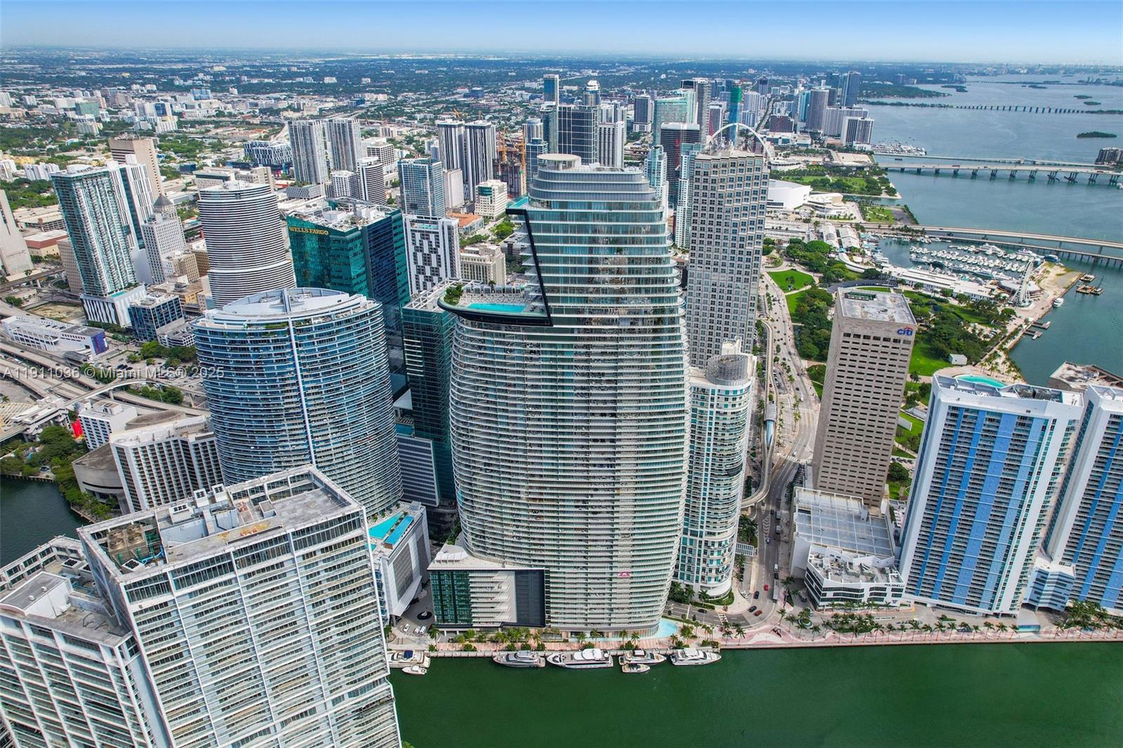 300 Biscayne Boulevard Way, Miami, Florida 33131, 4 Bedrooms Bedrooms, ,5 BathroomsBathrooms,Residential,For Sale,Aston Martin Residences,Biscayne Boulevard Way,A11911036