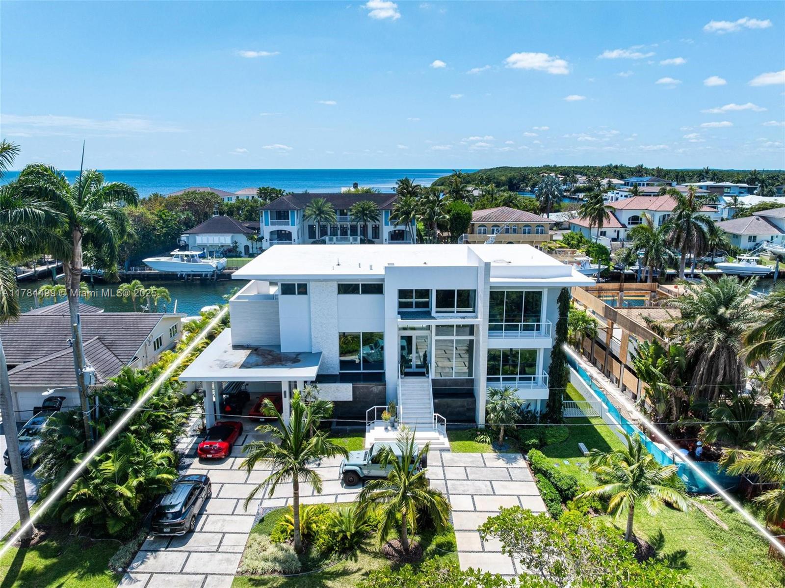 830 Lugo Ave, Coral Gables, Florida 33156, 6 Bedrooms Bedrooms, ,7 BathroomsBathrooms,Residential,For Sale,CORAL BAY SEC B,Lugo Ave,A11784499