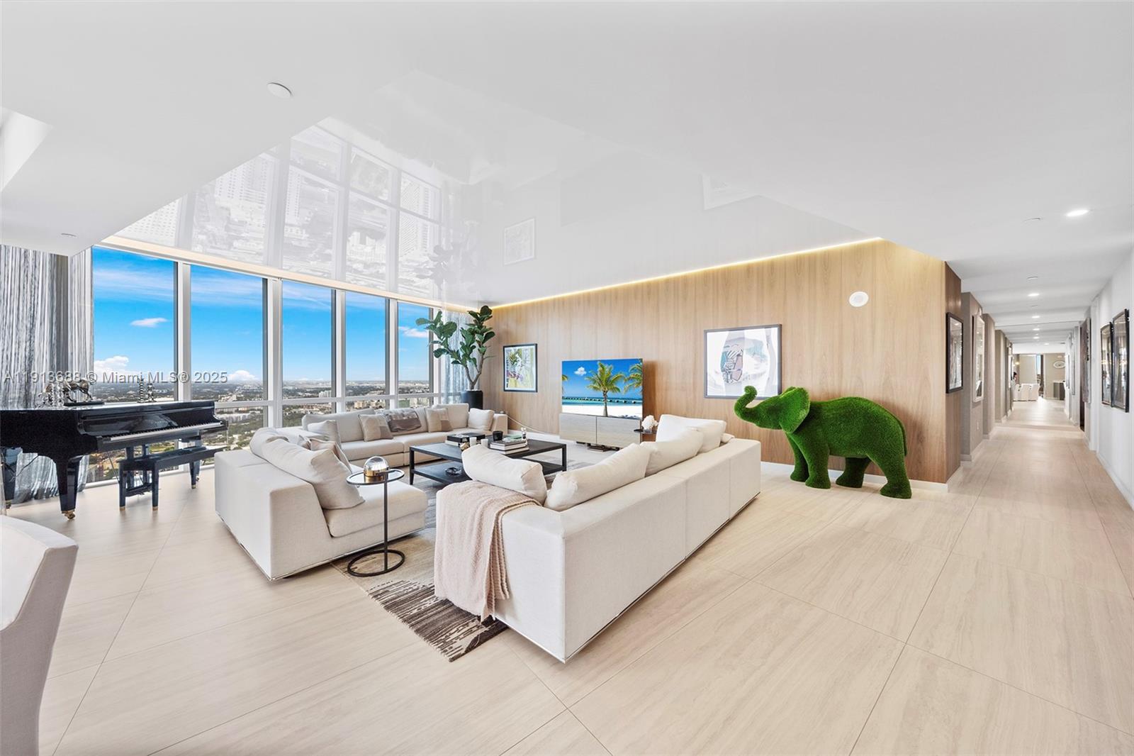 851 1st Ave, Miami, Florida 33132, 5 Bedrooms Bedrooms, ,5 BathroomsBathrooms,Residential,For Sale,PARAMOUNT MIAMI WORLDCENT,1st Ave,A11913688