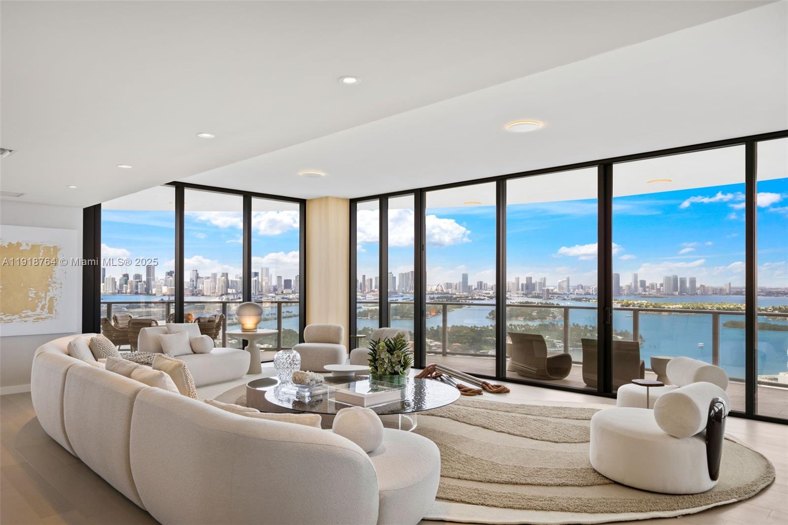 500 Alton, Miami Beach, Florida 33139, 4 Bedrooms Bedrooms, ,4 BathroomsBathrooms,Residential,For Sale,Five Park Miami Beach,Alton,A11918764