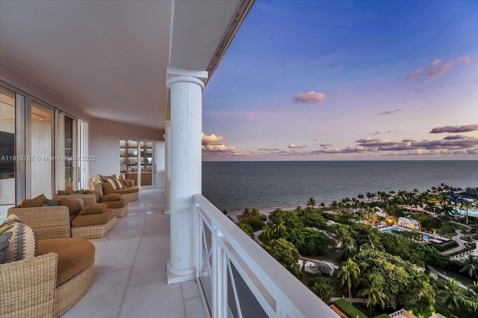430 Grand Bay Dr, Key Biscayne, Florida 33149, 4 Bedrooms Bedrooms, ,4 BathroomsBathrooms,Residential,For Sale,GRAND BAY TOWER,Grand Bay Dr,A11915787