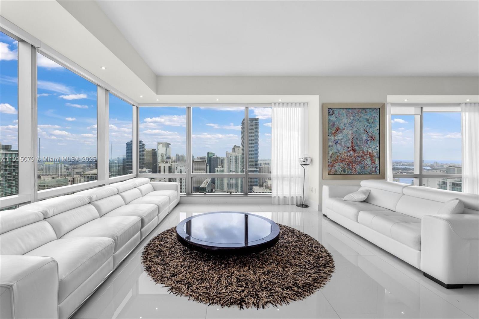 1425 Brickell Ave, Miami, Florida 33131, 2 Bedrooms Bedrooms, ,2 BathroomsBathrooms,Residential,For Sale,FOUR SEASONS RESIDENCE,Brickell Ave,A11915079