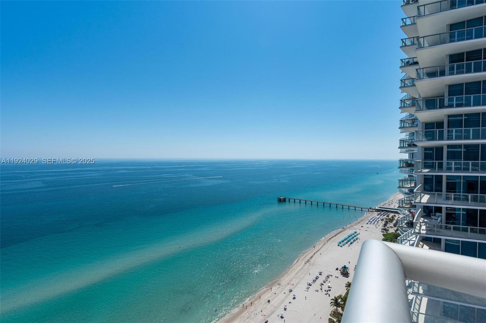 17121 Collins Ave, Sunny Isles Beach, Florida 33160, 4 Bedrooms Bedrooms, ,4 BathroomsBathrooms,Residential Lease,For Rent,JADE OCEAN CONDO,Collins Ave,A11924029