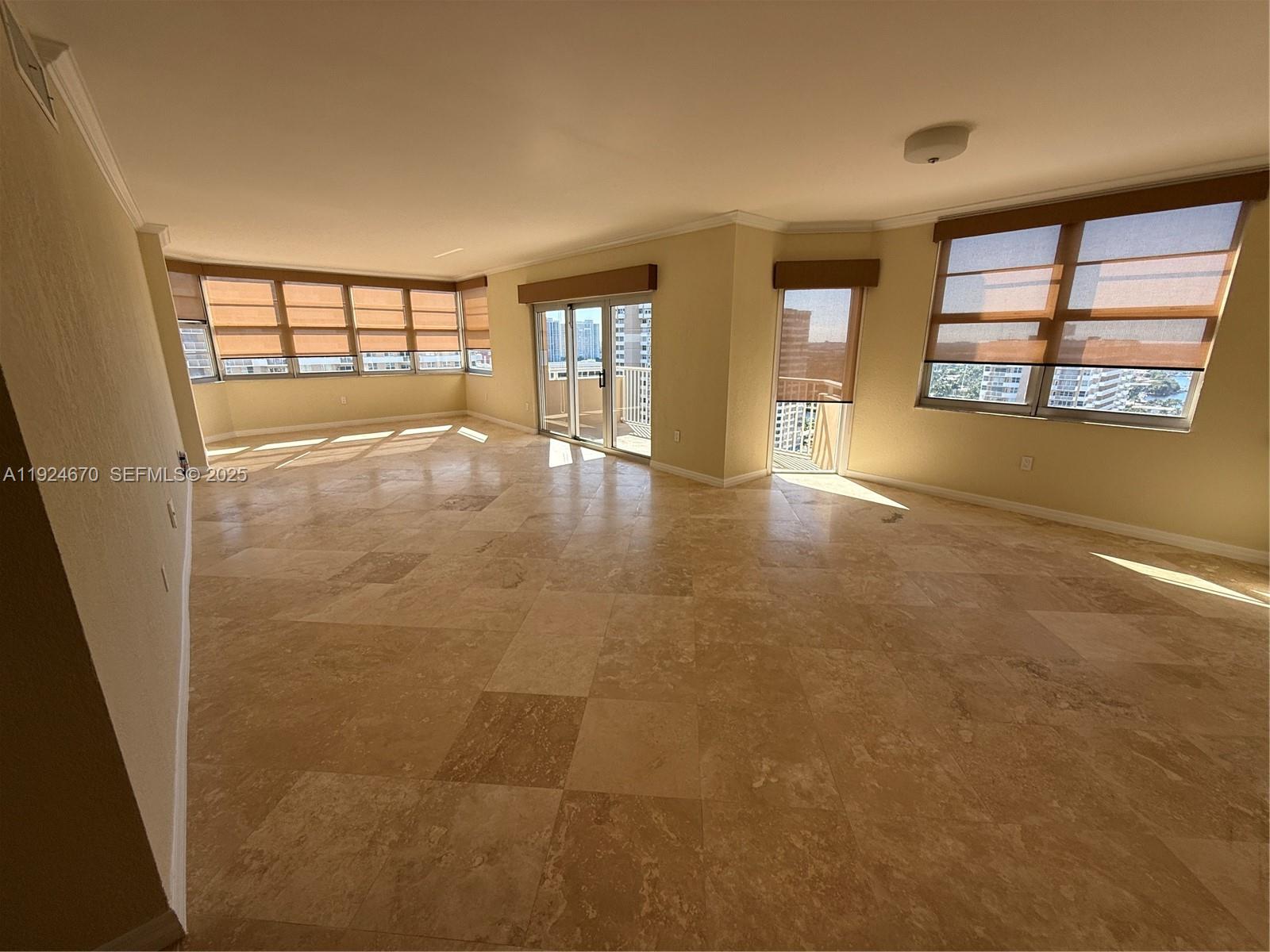 1950 Ocean Dr, Hallandale Beach, Florida 33009, 3 Bedrooms Bedrooms, ,2 BathroomsBathrooms,Residential Lease,For Rent,HEMISPHERES CONDO,Ocean Dr,A11924670