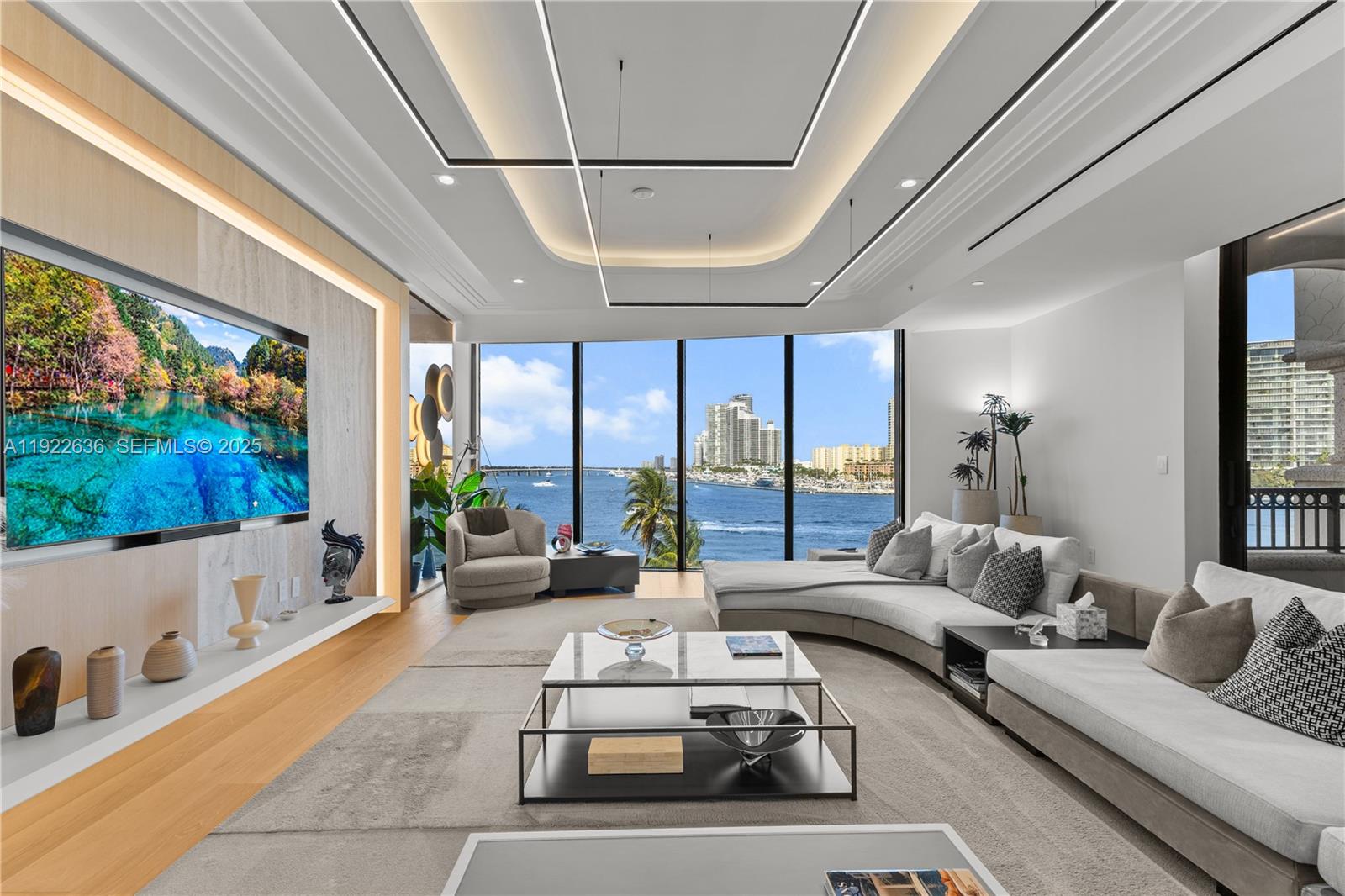 6800 Fisher Island Dr, Miami Beach, Florida 33109, 3 Bedrooms Bedrooms, ,3 BathroomsBathrooms,Residential,For Sale,PALAZZO DELLA LUNA,Fisher Island Dr,A11922636