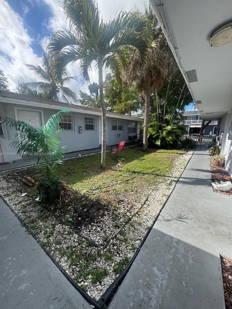 923 2nd Ave, Hallandale Beach, Florida 33009, ,Commercial Sale,For Sale,923 SE 2nd Ave,2nd Ave,A11928983