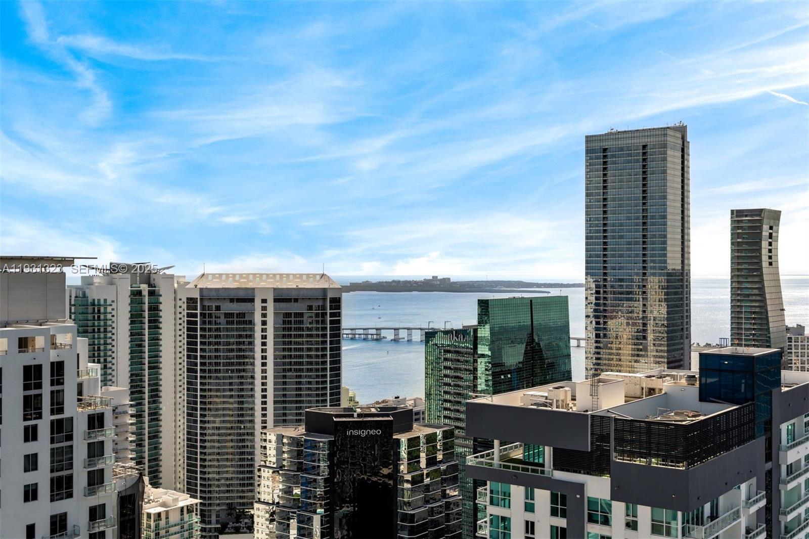 1000 Brickell Plz, Miami, Florida 33131, 3 Bedrooms Bedrooms, ,3 BathroomsBathrooms,Residential Lease,For Rent,BRICKELL FLATIRON CONDO,Brickell Plz,A11931323