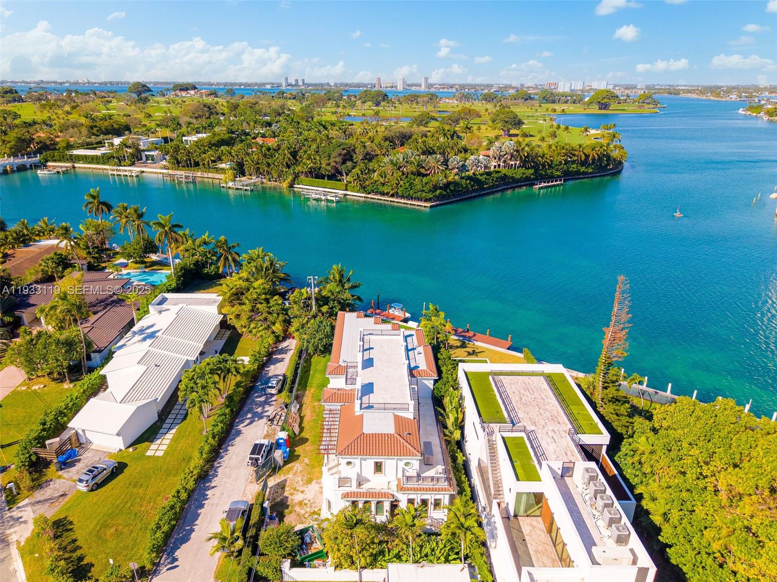 919 92nd St, Surfside, Florida 33154, 6 Bedrooms Bedrooms, ,7 BathroomsBathrooms,Residential,For Sale,ALTOS DEL MAR NO 5,92nd St,A11933119