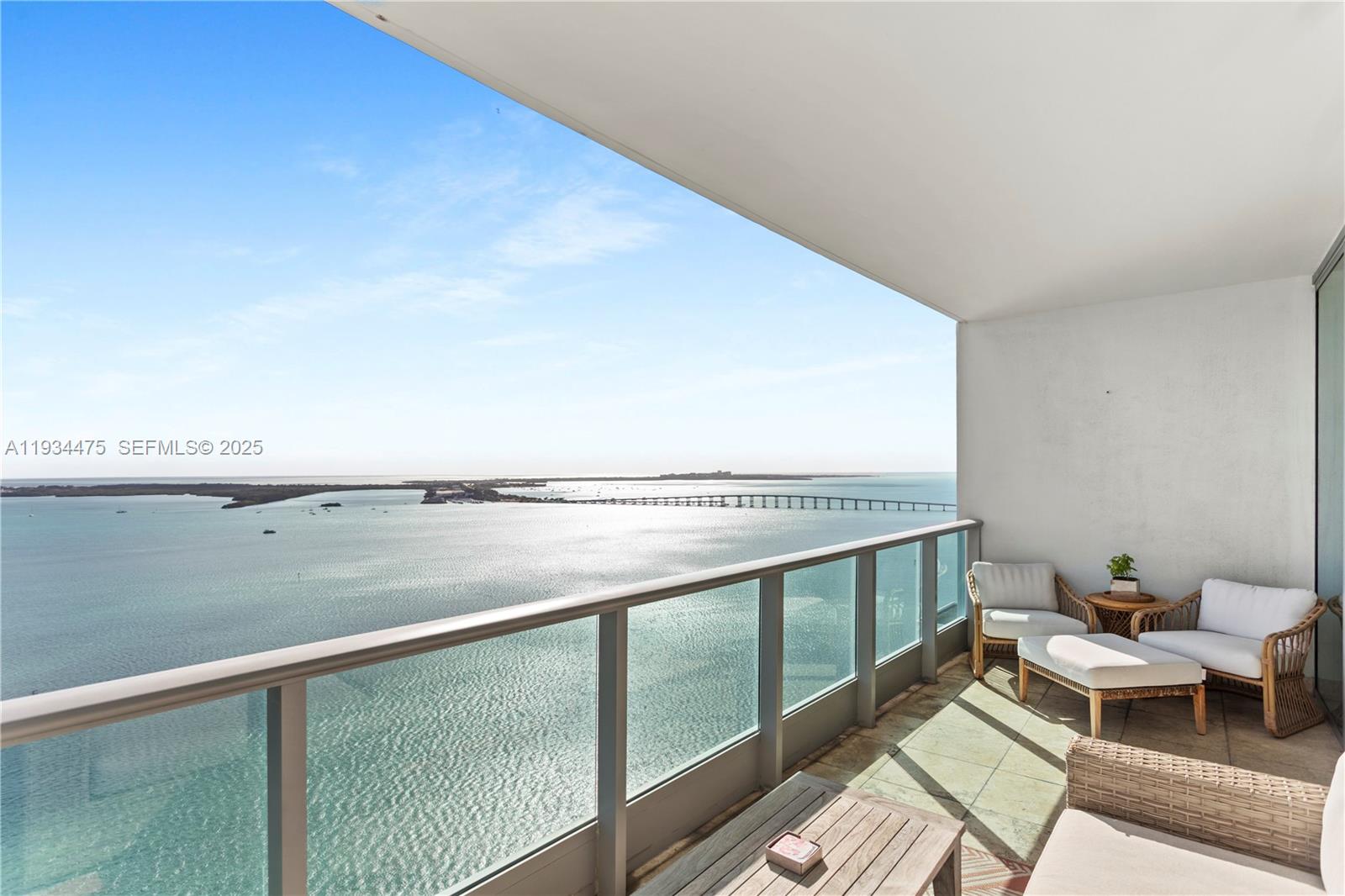 1331 Brickell Bay Dr, Miami, Florida 33131, 3 Bedrooms Bedrooms, ,3 BathroomsBathrooms,Residential,For Sale,JADE RESIDENCES,Brickell Bay Dr,A11934475