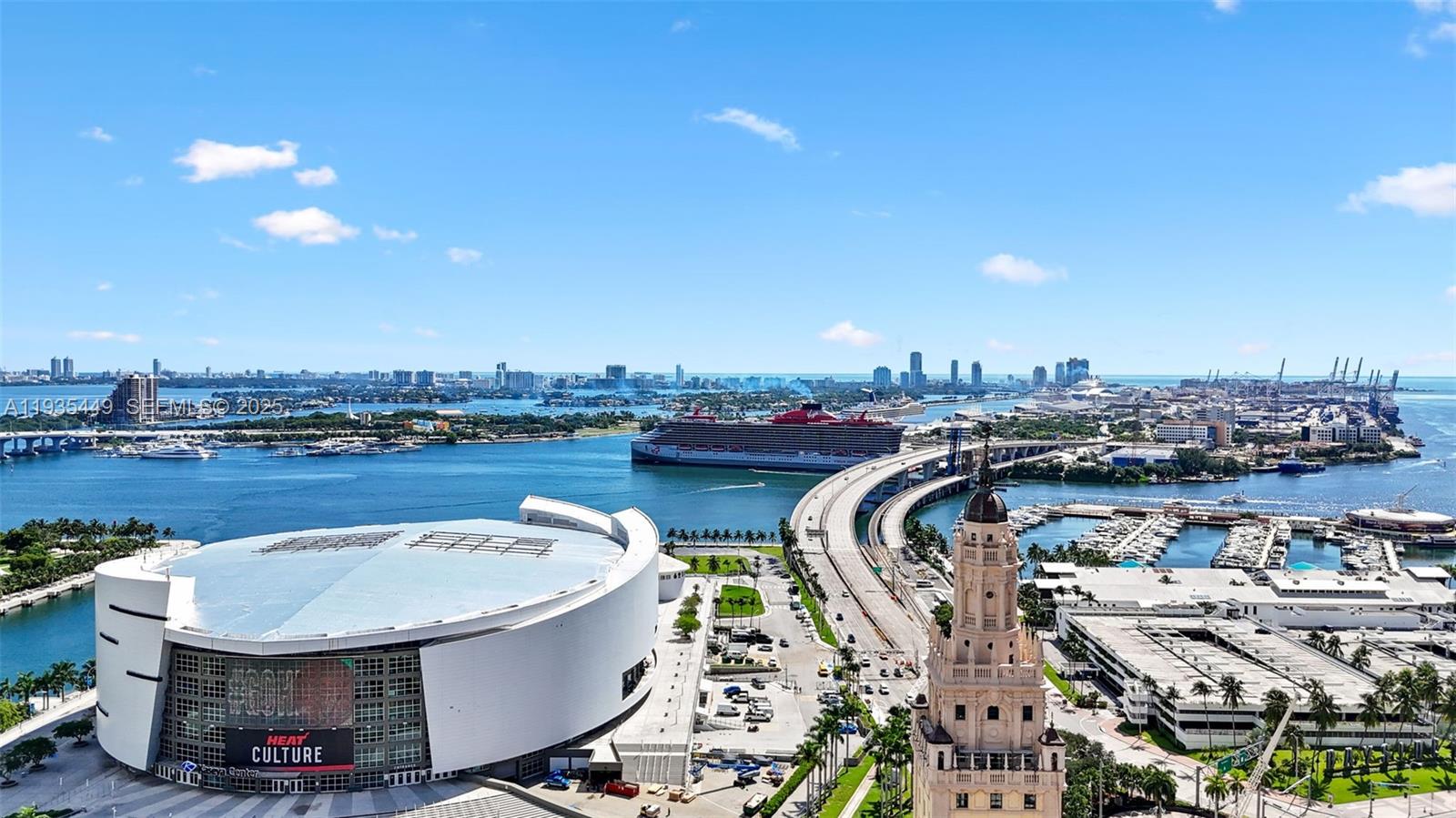 159 6th St, Miami, Florida 33132, 3 Bedrooms Bedrooms, ,2 BathroomsBathrooms,Residential,For Sale,NATIIVO MIAMI/ GALE HOTEL,6th St,A11935449